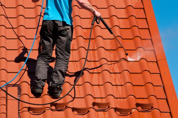 Montgomery Roof Cleaning